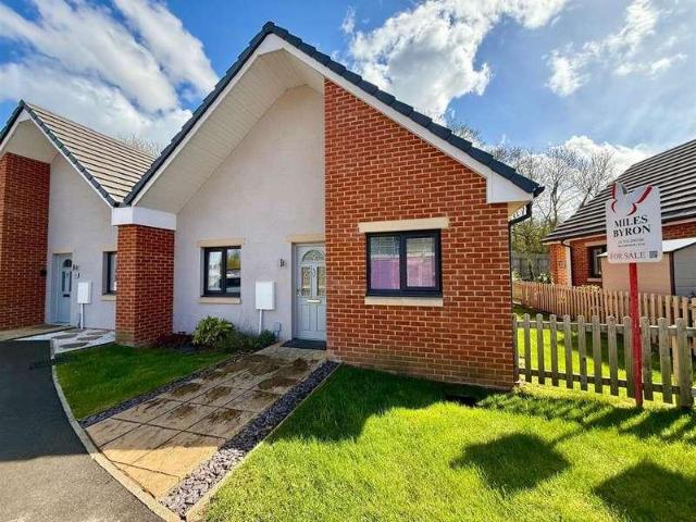 2 bed house for sale