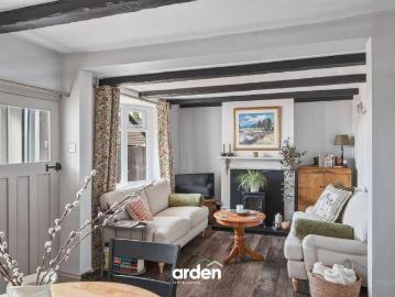 2 bed house for sale