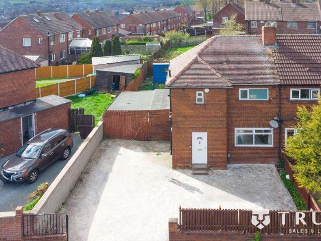 2 bed house for sale