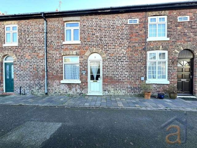 2 bed house for sale