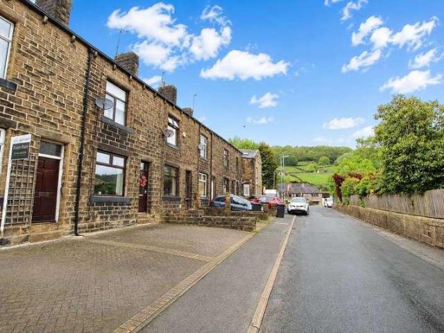 2 bed house for sale