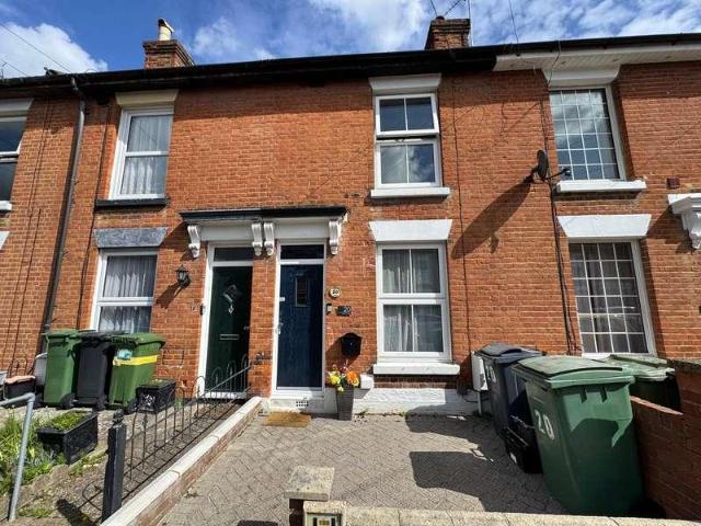 2 bed house for sale