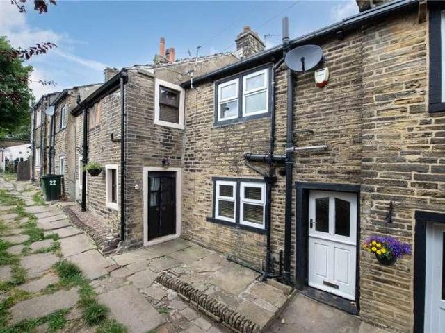 2 bed house for sale