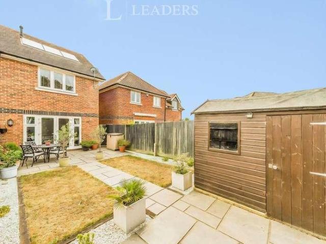 2 bed house for sale
