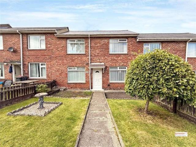 2 bed house for sale