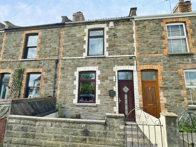 2 bed house for sale