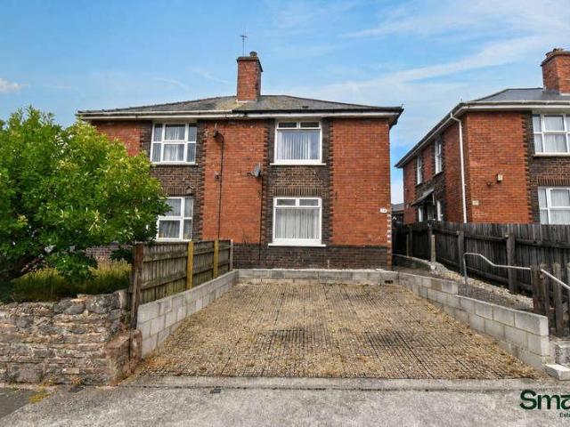 2 bed house for sale