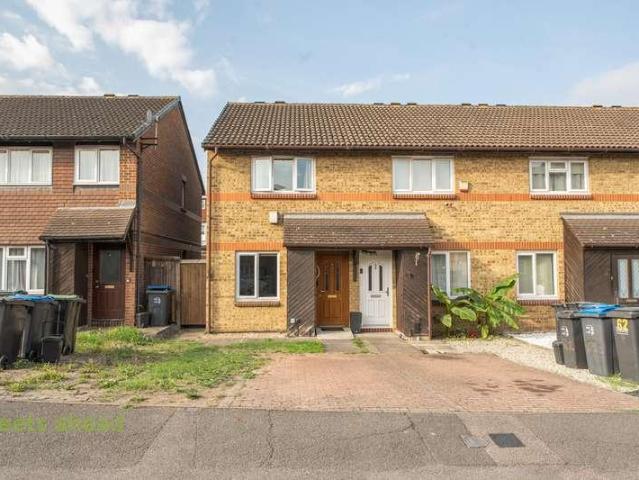 2 bed house for sale
