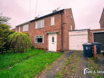 2 bed house for sale