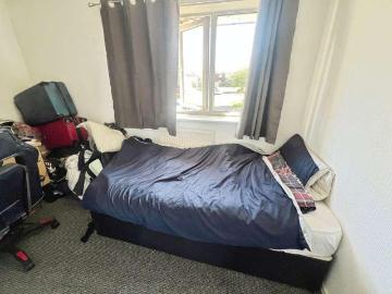 House for sale in Moses Gate - Garden, Equipped kitchen