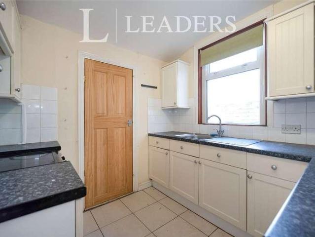 2 bed house for sale