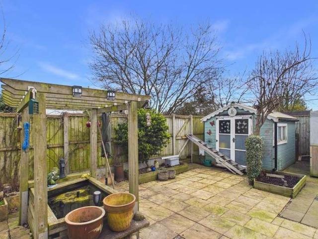 3 bed house for sale