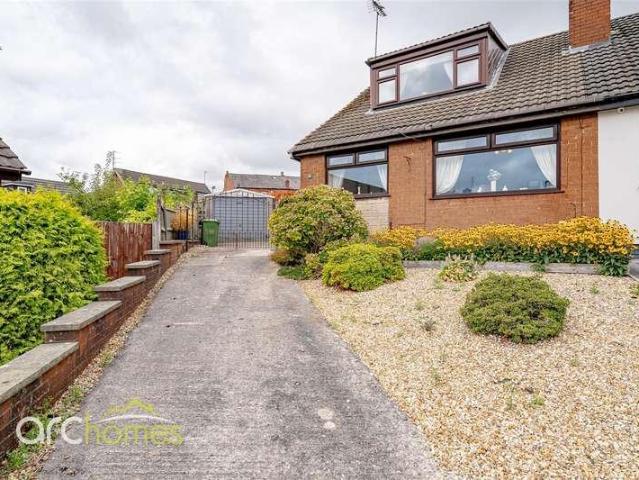 2 bed house for sale