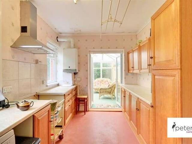 2 bed house for sale