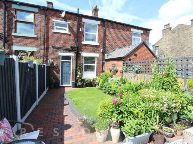 2 bed house for sale
