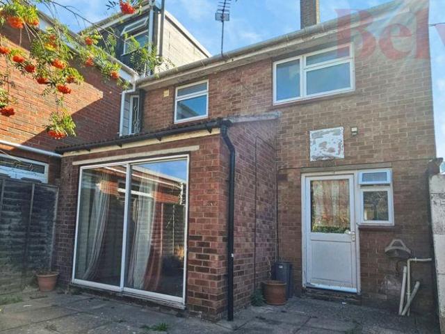 2 bed house for sale