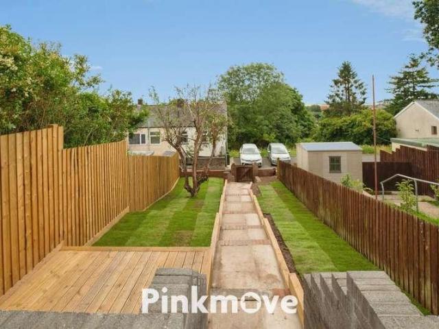 2 bed house for sale
