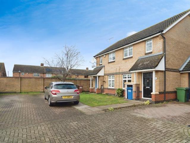 2 bed house for sale