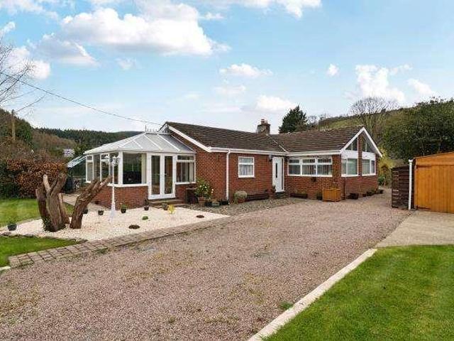 2 bed house for sale