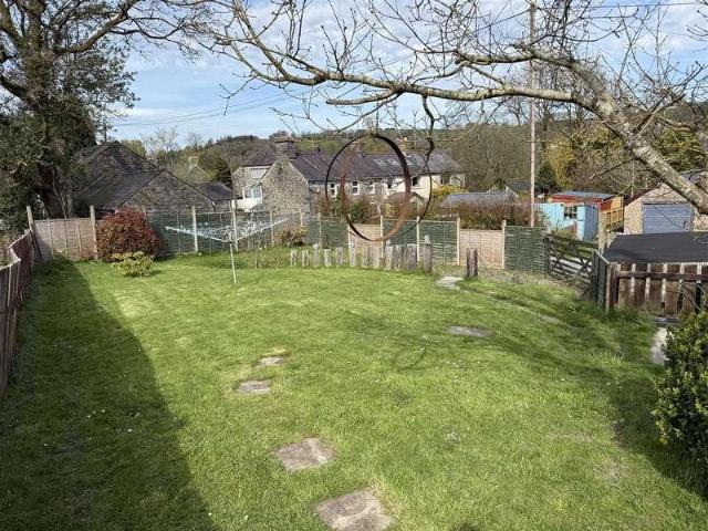 2 bed house for sale