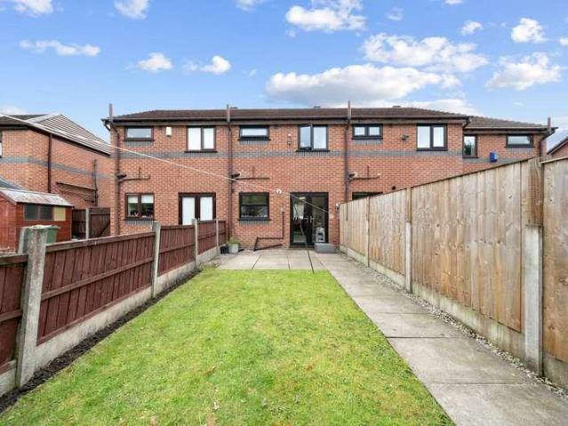 2 bed house for sale