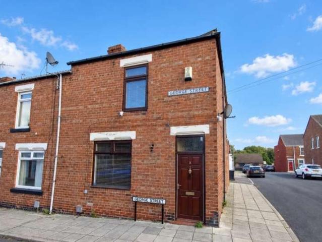 2 bed house for sale
