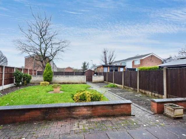2 bed house for sale