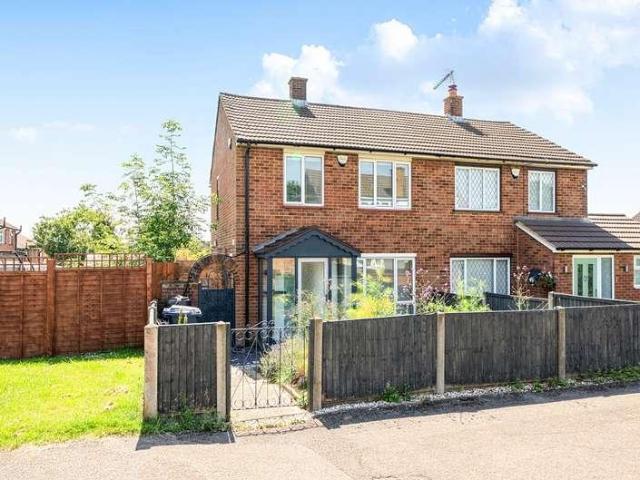 2 bed house for sale