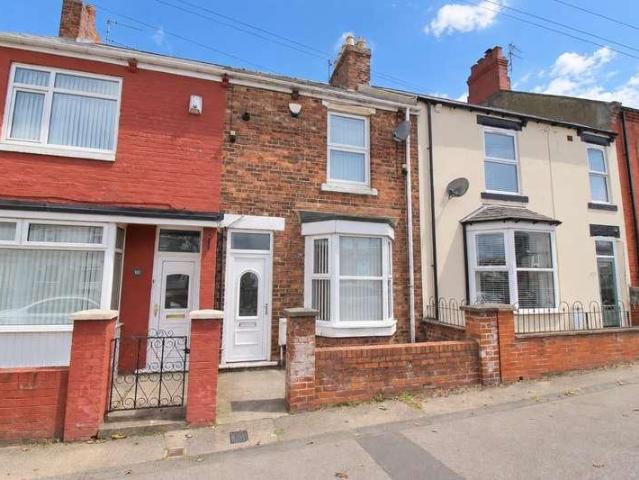 2 bed house for sale