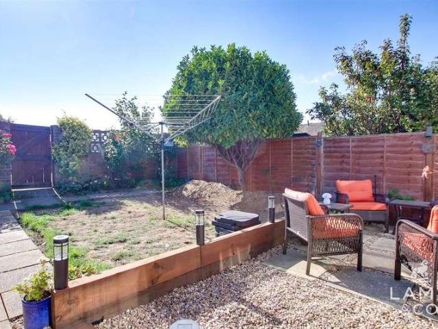 2 bed house for sale