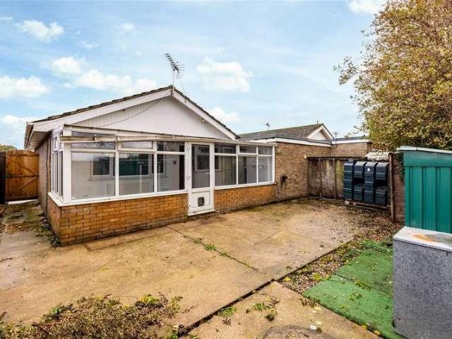 2 bed house for sale