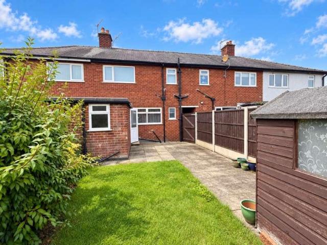 2 bed house for sale