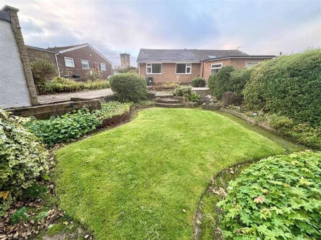 2 bed house for sale
