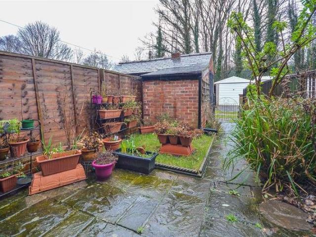 2 bed house for sale