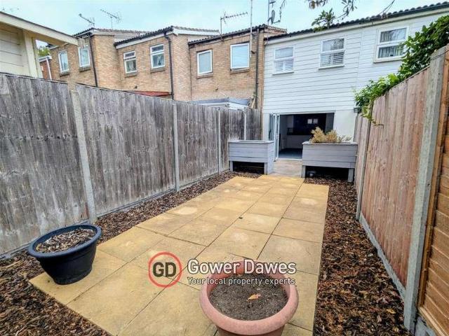 2 bed house for sale