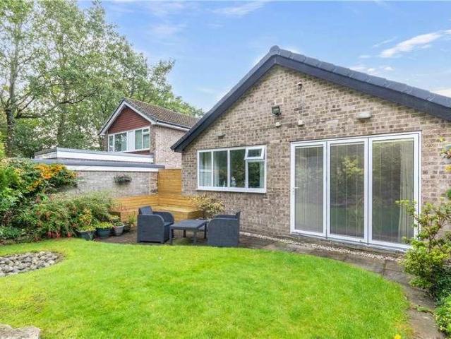 2 bed house for sale