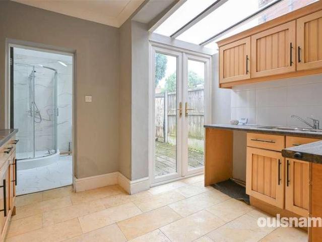 2 bed house for sale