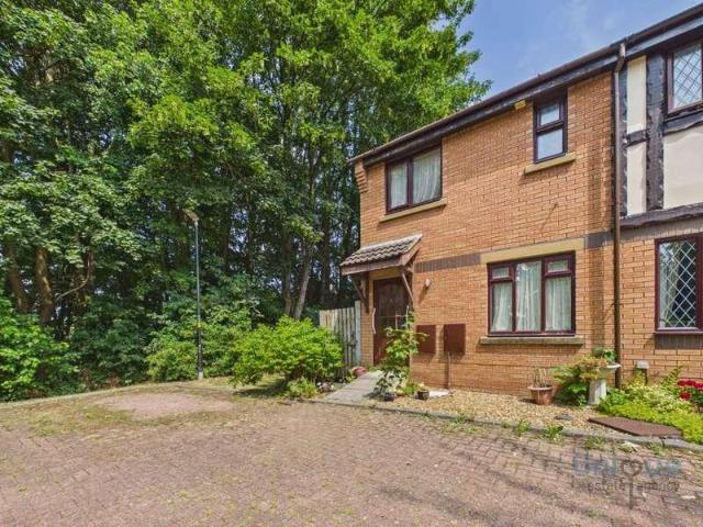 2 bed house for sale