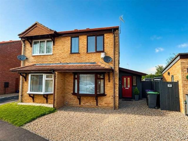 2 bed house for sale