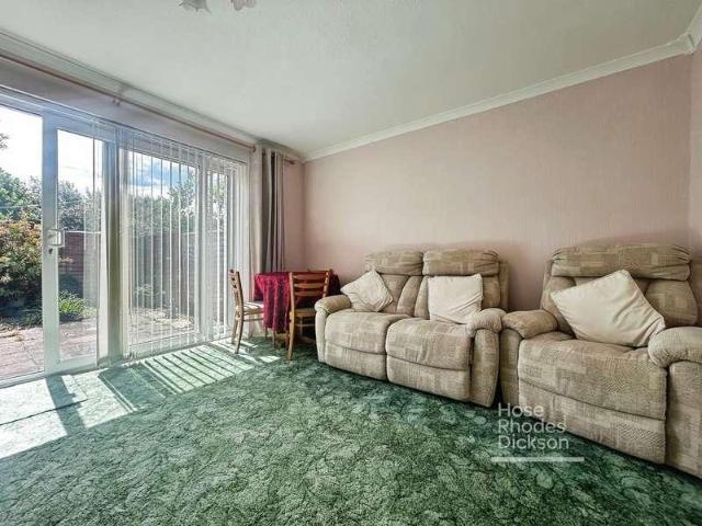 2 bed house for sale