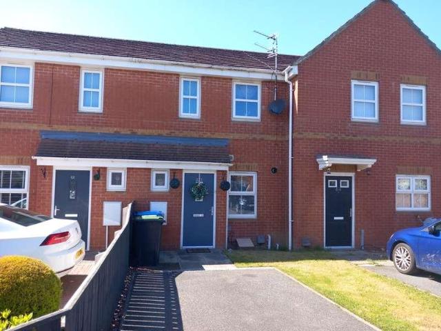 2 bed house for sale