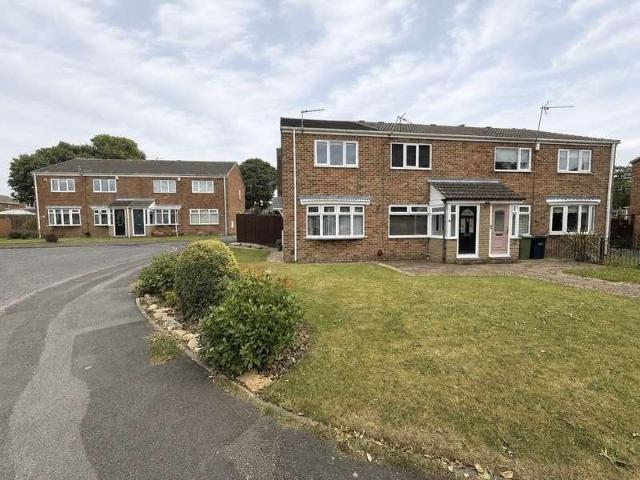 2 bed house for sale