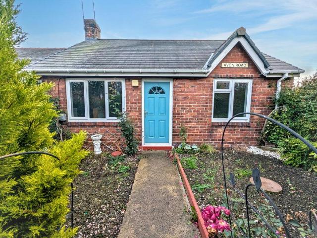 2 bed house for sale