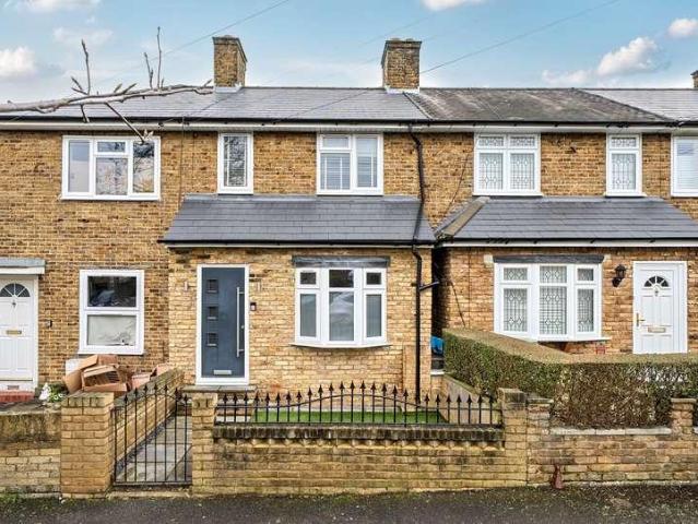 2 bed house for sale