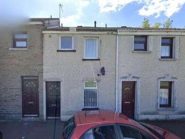 2 bed house for sale