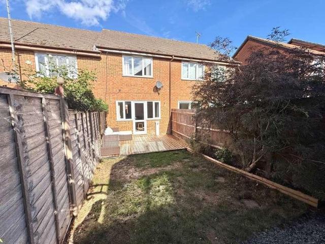 2 bed house for sale