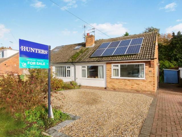 2 bed house for sale