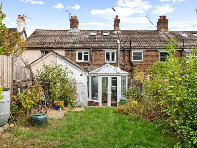 2 bed house for sale