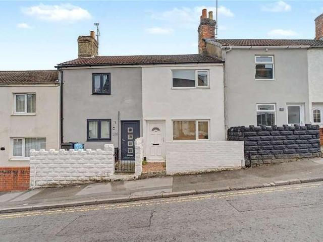 2 bed house for sale