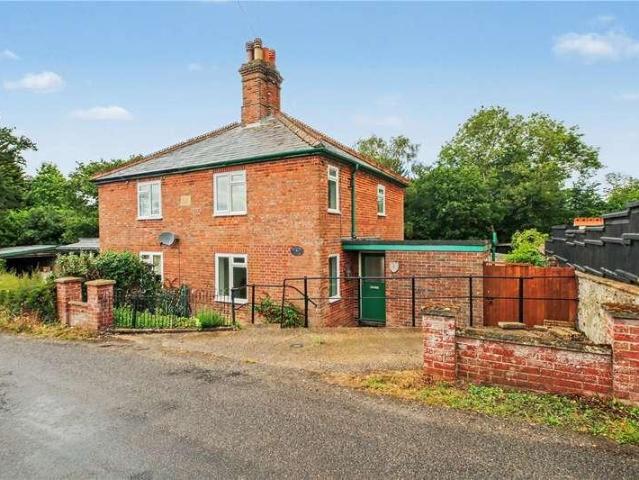 2 bed house for sale